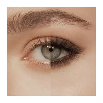 Victoria Beckham's £32 Eyeliner Praised by Over-65s for 'Easy' Application