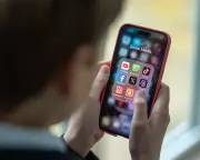 Australia's Under-16s Social Media Ban Expands, Lemon8 to Restrict Access