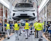 EU Waters Down 2035 Petrol Car Ban: 10% Can Escape Zero-Emissions Rule