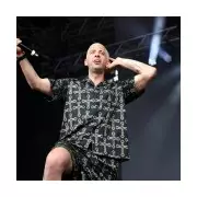 Example criticised for telling disabled fan 'get up, you look stupid' at O2