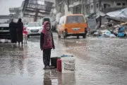 Gaza's Winter Crisis: Children's Screams in the Storm as Al-Arba'iniya Bites
