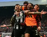 Guimarães Scores Direct from Corner as Newcastle Edge 10-Man Burnley 2-1