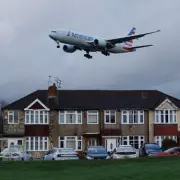 Heathrow Third Runway 'Direct Threat' to London's Climate Goals, Report Warns