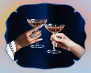 How to Be a Perfect Guest: Expert Tips for the Holiday Season