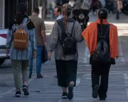 Iran arrests marathon organisers after women run without hijabs