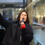 Jessie J's Surprise St Pancras Performance Stuns London Commuters
