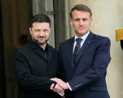 Macron Warns US May 'Betray Ukraine on Territory' in Leaked Call