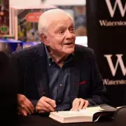 Only Fools And Horses: Sir David Jason Reunites Cast for 2026 Lost Archive Series