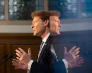 Reform UK's Richard Tice Apologises for Send Remarks in Chaotic Press Conference