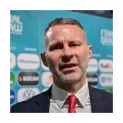 Ryan Giggs laments 'brilliant' Man Utd talent Ben Thornley's career cut short by injury