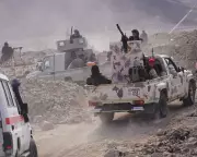 Saudi-Backed Forces Mass on Yemen Border as Separatists Defy Withdrawal Demands