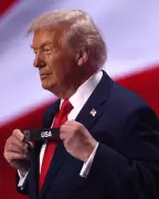 Trump's Second Term Stalls: Approval Plummets to 36% as Midterm 'Tsunami' Looms