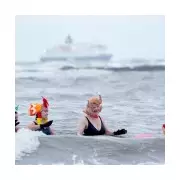 UK Christmas Day Hit by 65mph Winds and Cold Health Alert