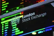UK Stocks Set for 2026 Comeback: FTSE Outperforms S&P 500