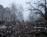 Ukraine Peace Talks Stall as Putin Demands Surrender, US Envoy Sympathises with Moscow