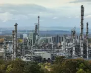 UK's £120m Grangemouth Lifeline: A Strategy for Heavy Industry?