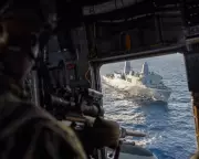 US Admiral to Brief Lawmakers Amid Bipartisan Scrutiny Over Boat Strike