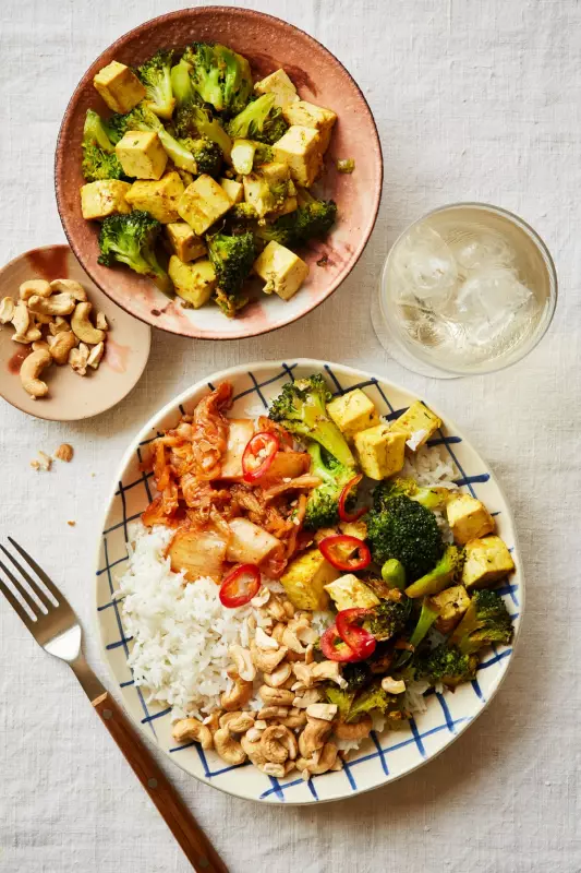 11 Quick & Easy Summer Weekday Dinners: From Tofu Bowls to Maggi Goreng
