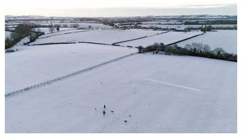 Amber Snow Warnings Issued for Scotland as UK Faces Wintry Start to 2026