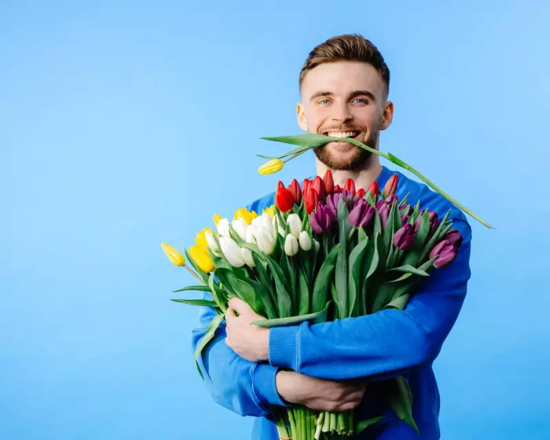 Australian Men's Flirting Style: Why It's Absent Compared to Americans