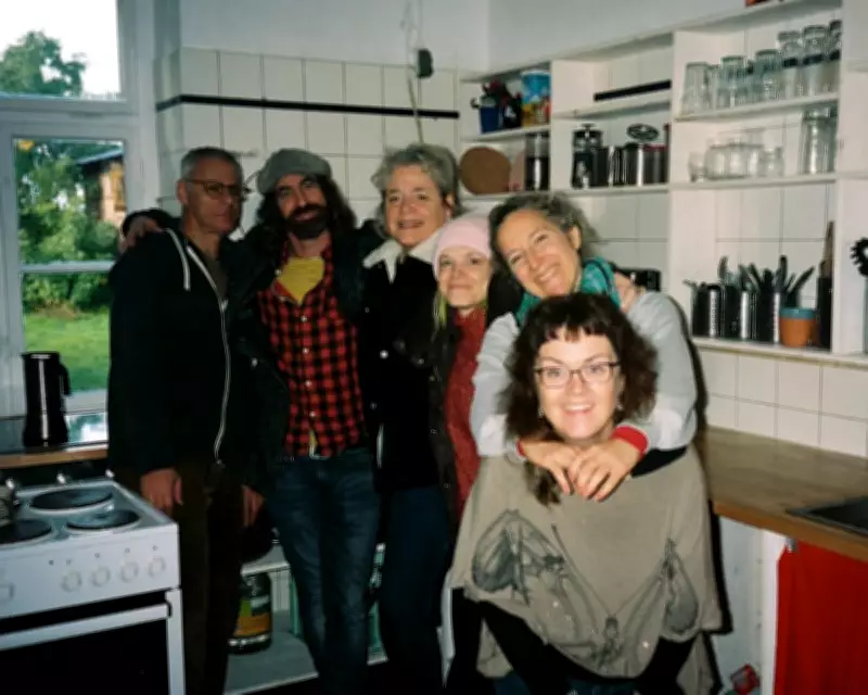 Beyond Isolation: How Unconventional Households Are Redefining Family Life