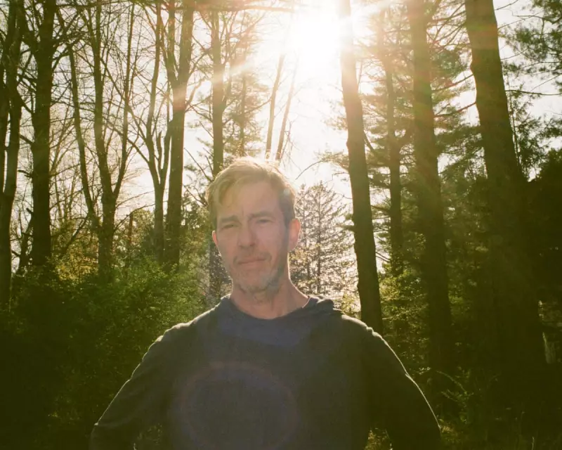 Bill Callahan on AI, Spotify's 'Mafia' Tactics, and His 'Drunk Professor' Creative Process