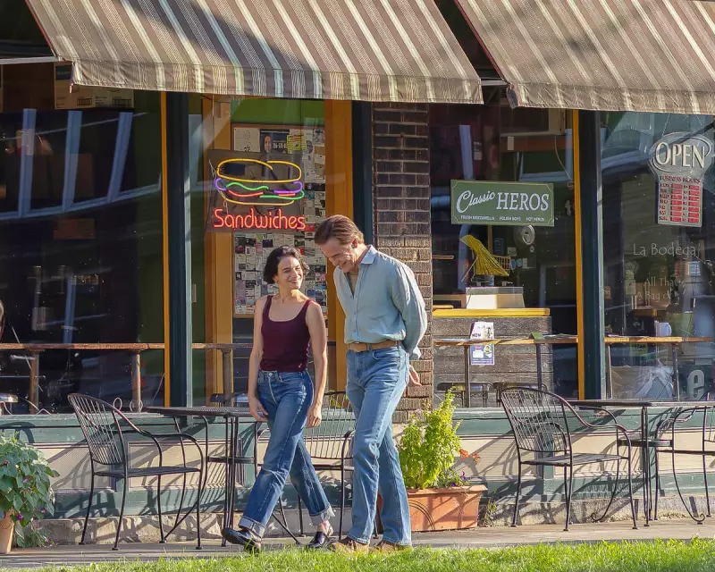 Carousel Review: Chris Pine and Jenny Slate's Static Romance Drama Disappoints at Sundance 2026