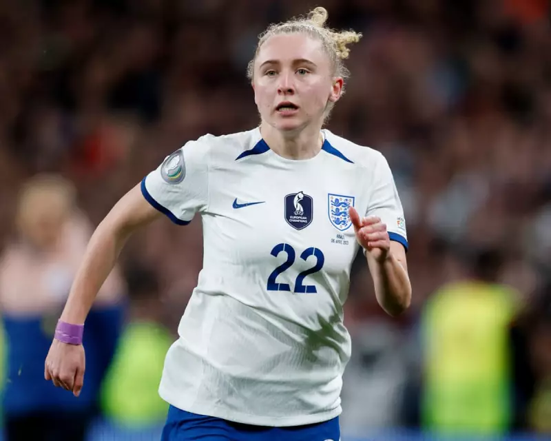 England's Katie Robinson in shock WSL2 move from Aston Villa to Bristol City