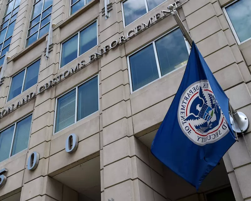 Florida Candidate Buys nazis.us, Redirects to DHS in Protest