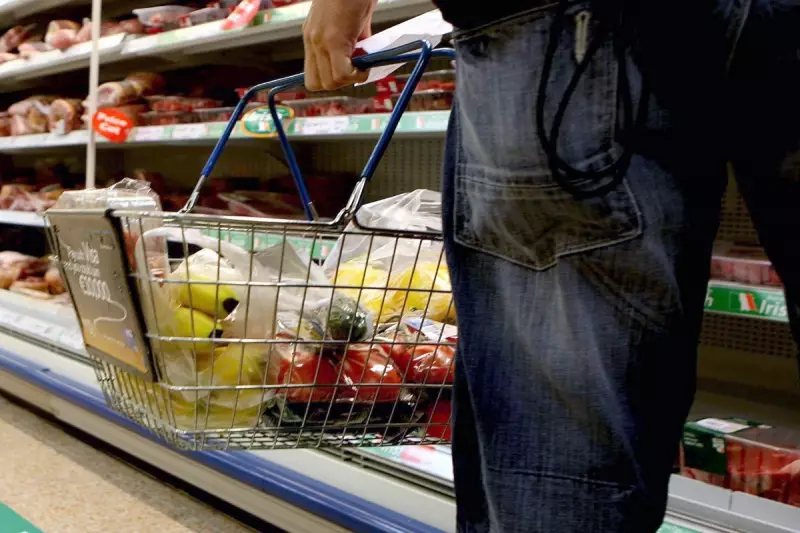 Food Inflation Hits 3.3% in December, Squeezing UK Shoppers at Christmas