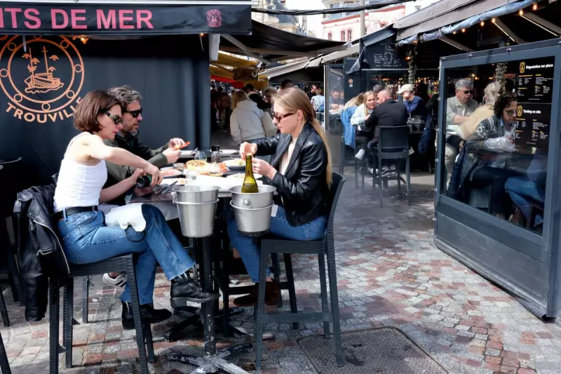 France's Restaurant Crisis: 25 Closures Daily as Fast Food and Fine Dining Dominate