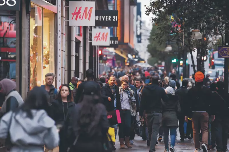 FTSE 100 Volatility: Retail Sales Drop Amid Trump Tariff Drama