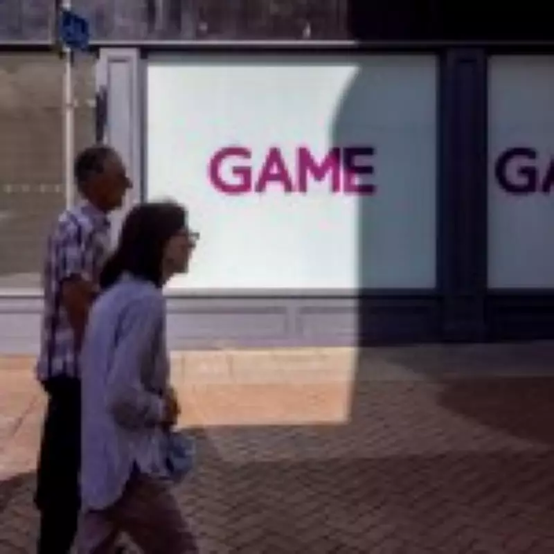 Gaming Community Reflects on Physical Retail Decline and Industry Shifts