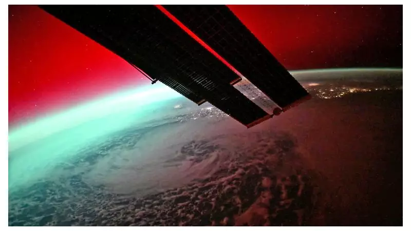 Global Photo Roundup: Northern Lights, Protests, and Sporting Drama