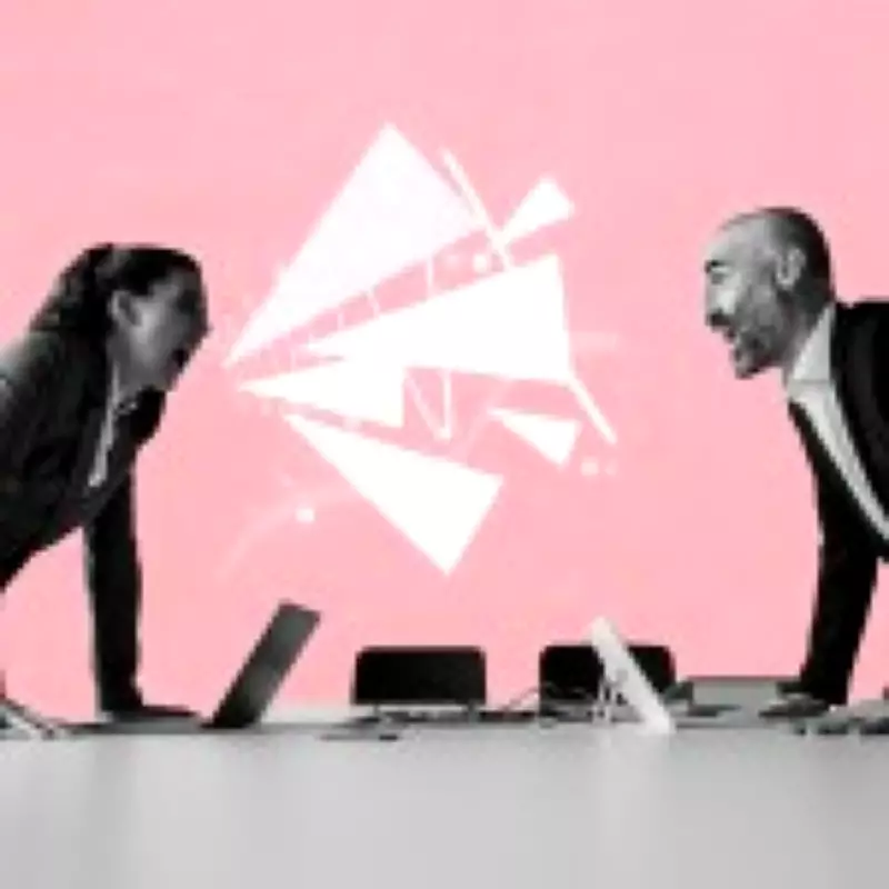 Hot Desking Fury: The Office Habit That Sparks 'Frothing Rage' Among Employees