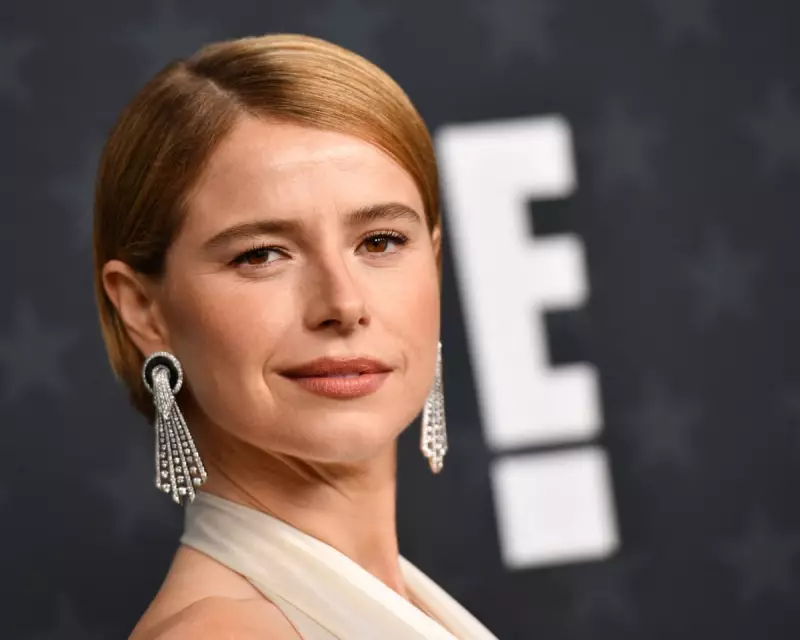 Jessie Buckley's Oscar-Worthy Rise: From Talent Show to Hamnet Triumph