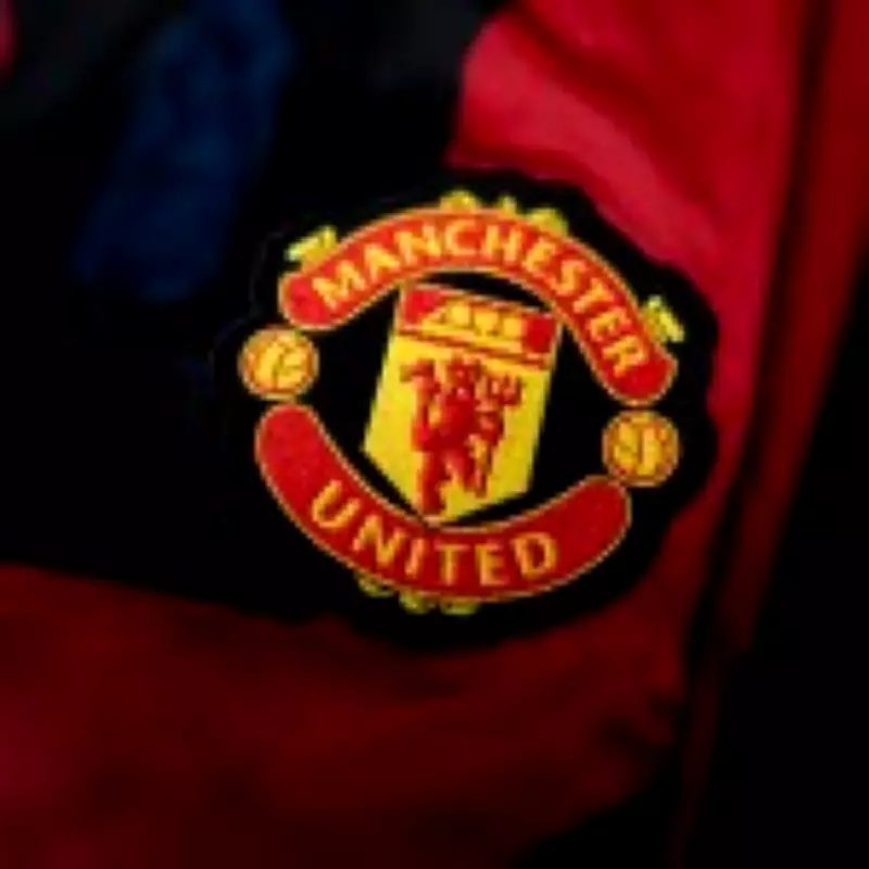 Joshua Zirkzee Reverses Transfer Decision, Commits to Manchester United