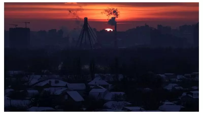 Kyiv Heating Crisis: 1,000 Apartment Blocks Without Power in Russian Strike