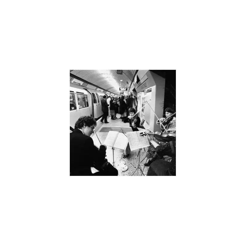 London Underground 70s & 80s Photos: A Nostalgic Trip Before Smartphones