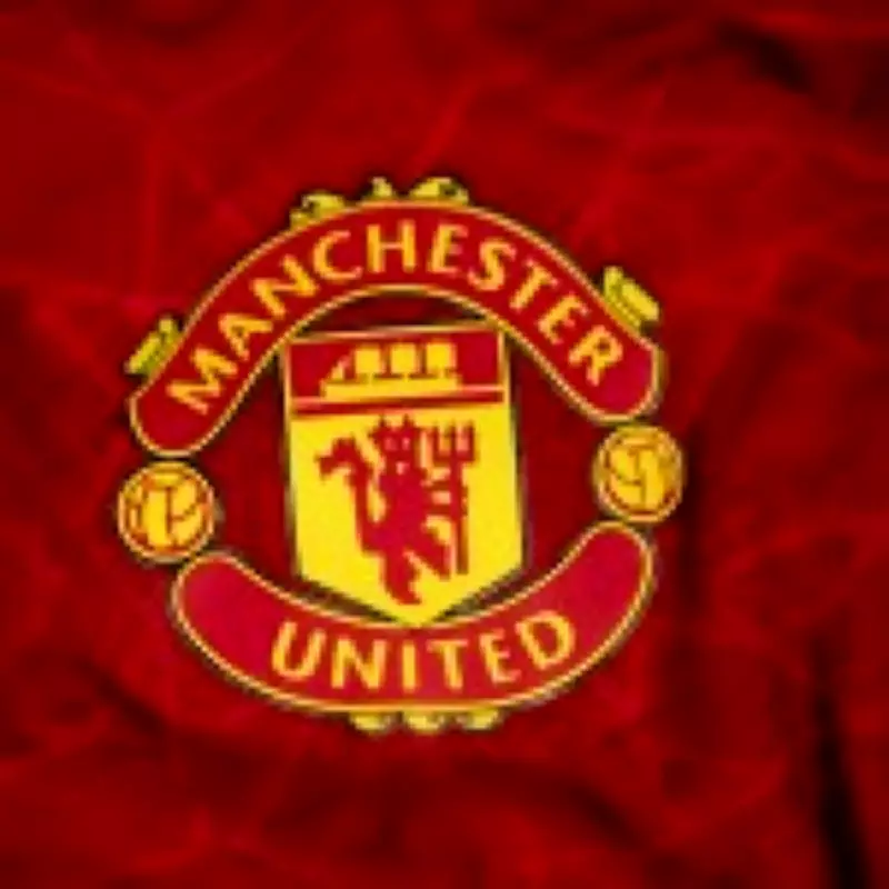 Louis Saha Slams Manchester United's £74m Sesko Transfer as 'Wrong Decision'