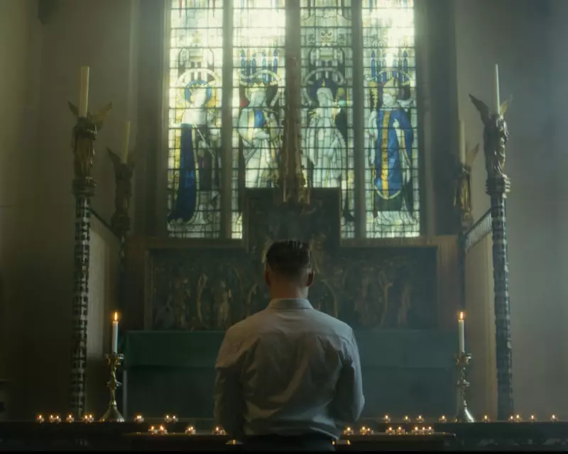 Lure Film Review: A Horror Farce That Fails to Captivate