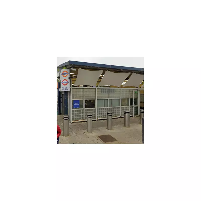 Man Injured in Knife Fight at London's Willesden Junction Overground Station