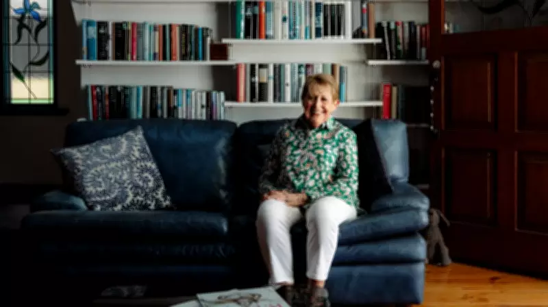 Mem Fox's Literary Journey: From Rejection to 5 Million Sales with Possum Magic