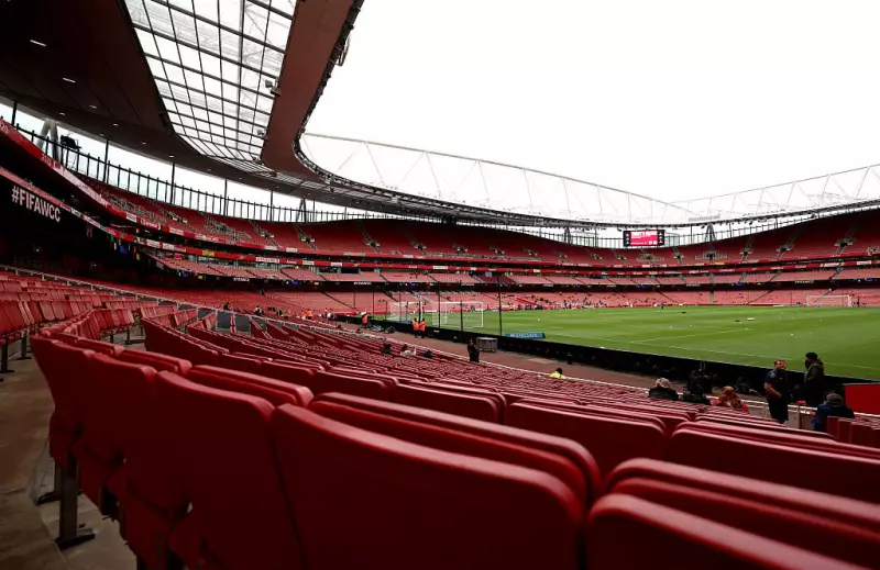 Mike Dean: Man Utd's Diogo Dalot Should Be Banned for Arsenal & Spurs Clashes