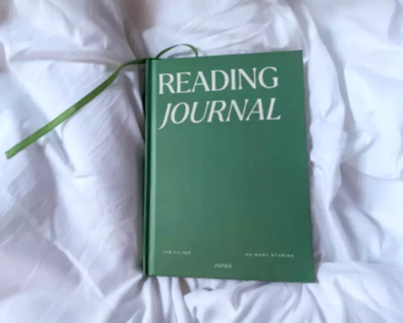 Papier's Reading Journal: A Mindful Alternative to Digital Tracking