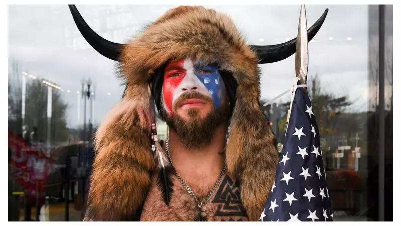 QAnon Shaman Jake Angeli to Run for Arizona Governor, Denounces Trump