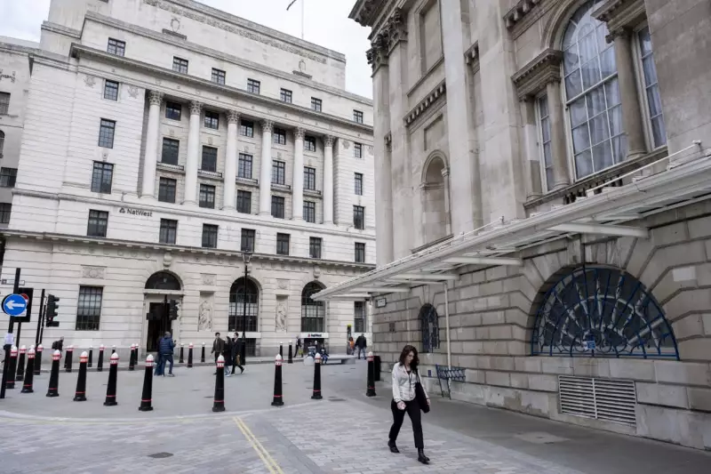 Quilter Sees Surge in Client Inflows Amid Budget Uncertainty