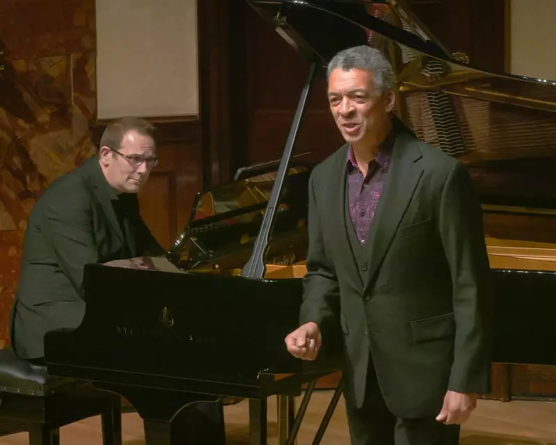 Roderick Williams' English Winterreise: A Masterful Reimagining at Wigmore Hall