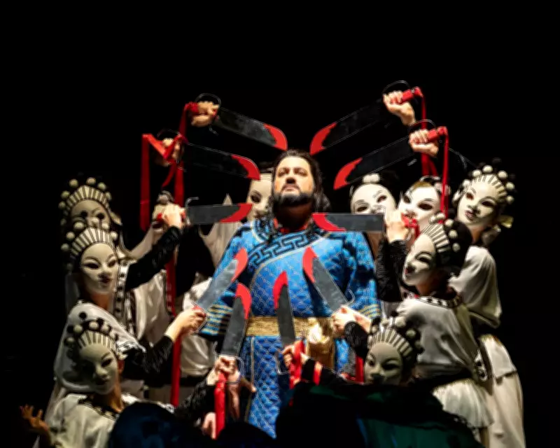 Royal Opera House Drama as Chief Steps In for Ill Tenor