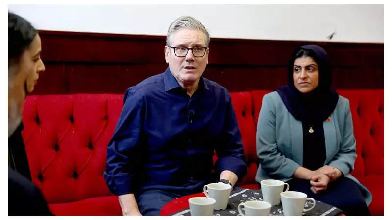 Small Boat Crossings Rise 13% in 2025, Posing 'Politically Toxic' Crisis for Starmer